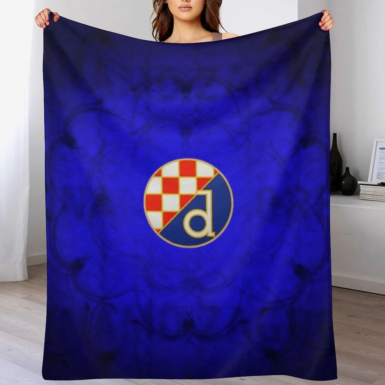 GNK Dinamo Zagreb Throw Blanke - 3D Printing Zagreb review and price