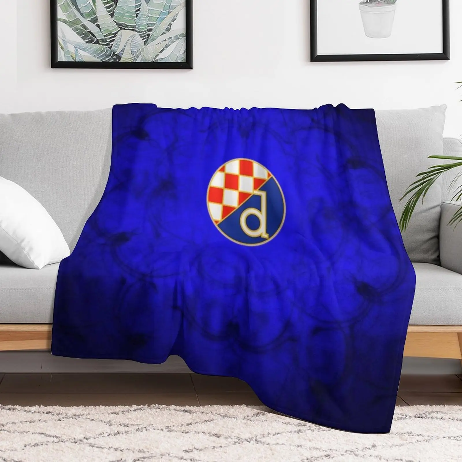 GNK Dinamo Zagreb Throw Blanke - 3D Printing Zagreb review and price