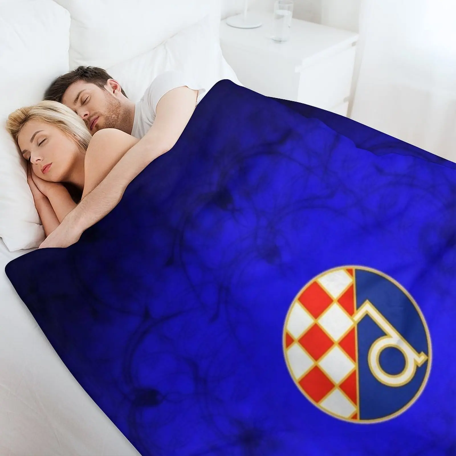 GNK Dinamo Zagreb Throw Blanke - 3D Printing Zagreb review and price