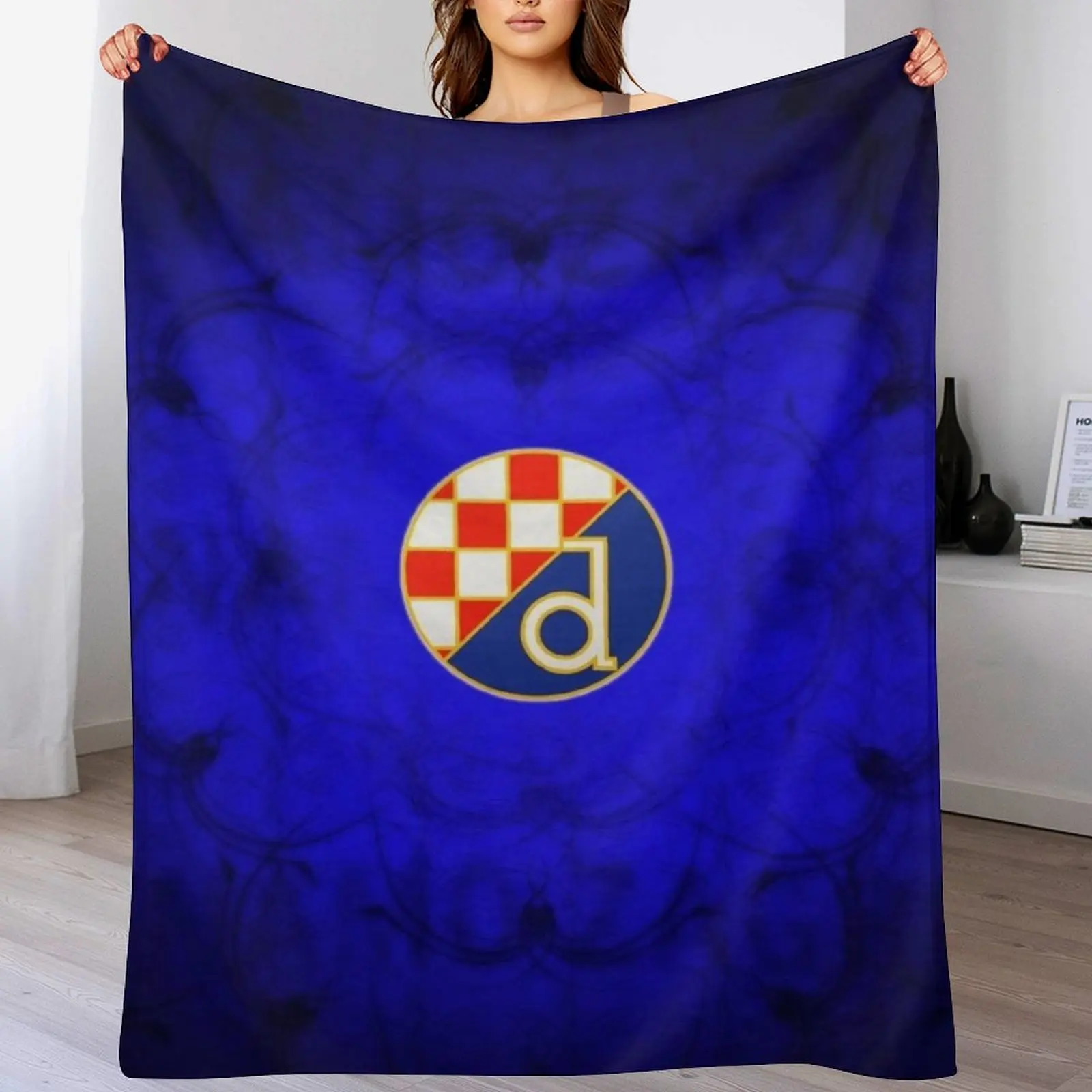GNK Dinamo Zagreb Throw Blanke - 3D Printing Zagreb review and price