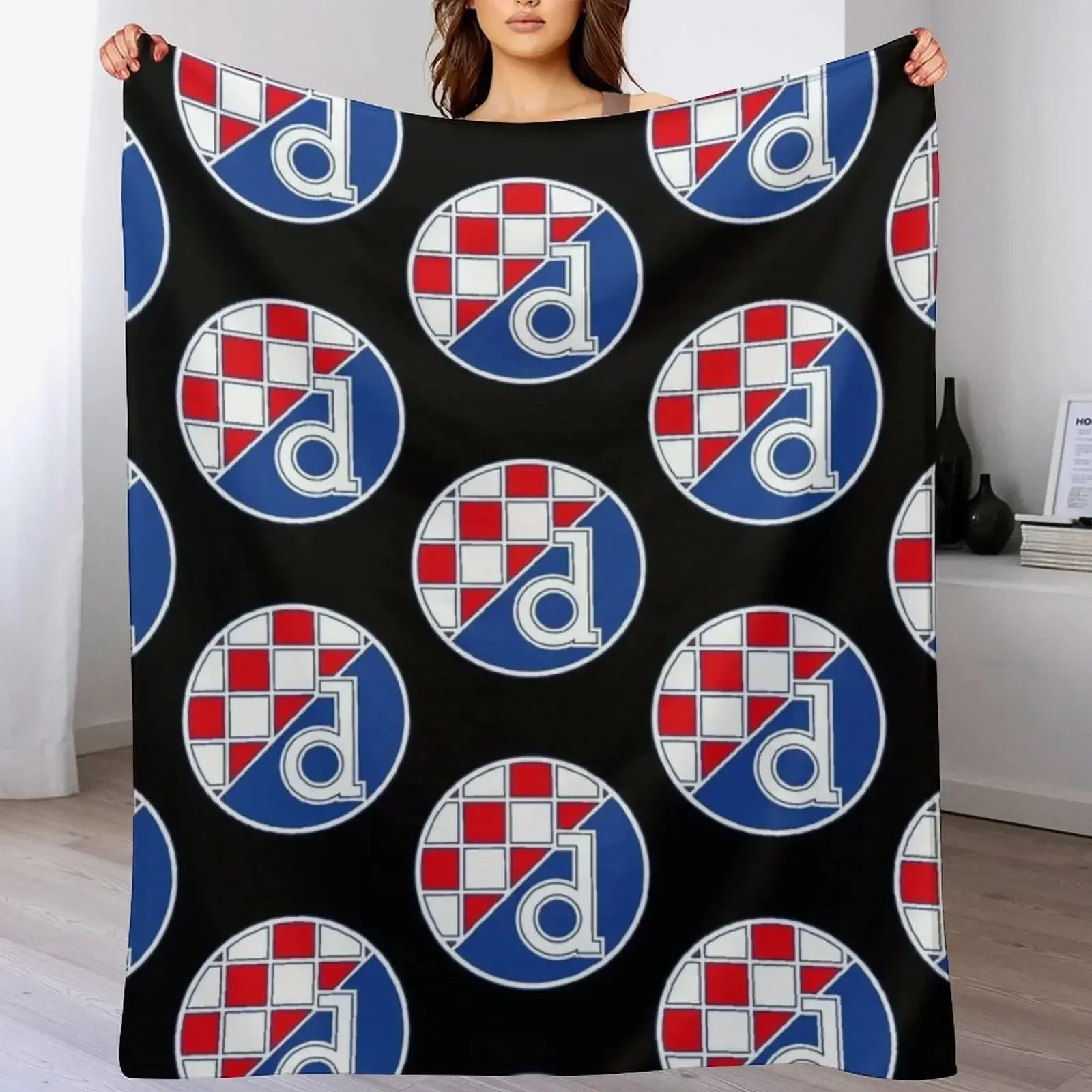 Dinamo Zagreb Throw Blanket bl - 3D Printing Zagreb review and price